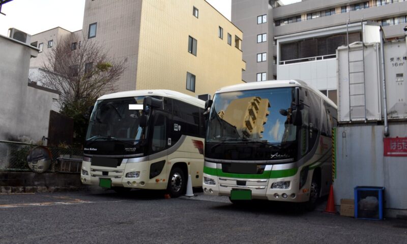 大型　中型バス　団体