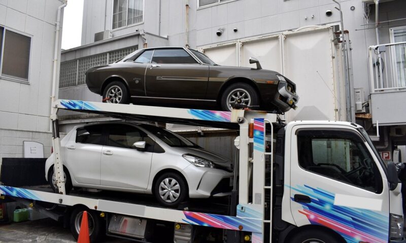 セリカ　大型車　駐車場
