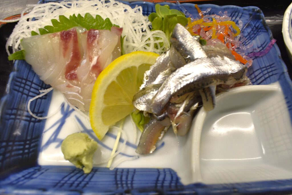 夕食 こいわし 刺身